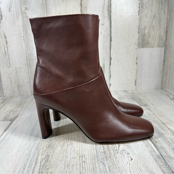 NEW SARTO by Franco Sarto Flexa Comfort Leather Bootie #1232 - Picture 6 of 12